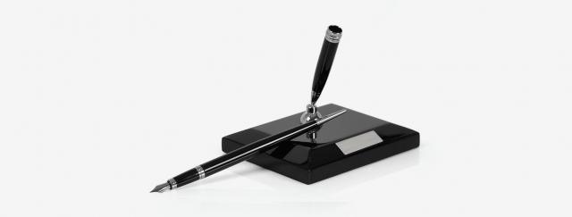 caneta-tinteiro-em-metal-com-base