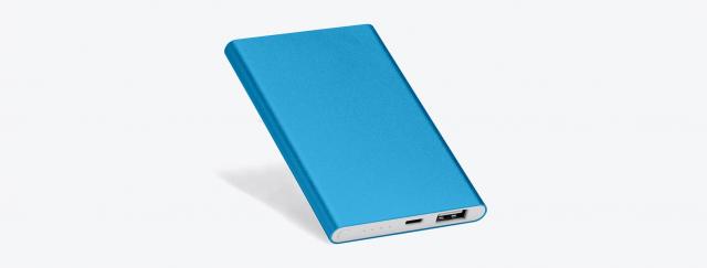 carregador-portatil-usb-para-celular-4400-mah-azul