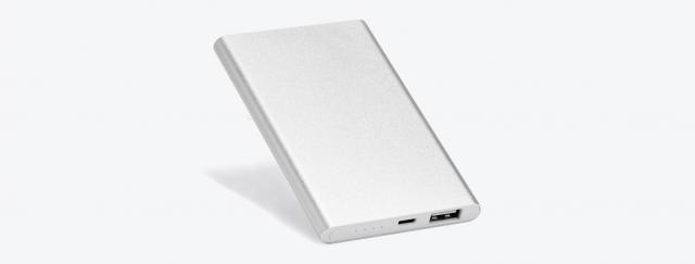 carregador-portatil-usb-para-celular-4400-mah-prata
